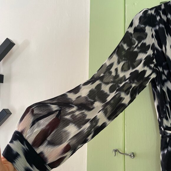 Sud Express Rikita black and white gorgeous tulip short dress XS - Picture 6 of 9